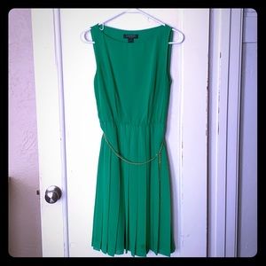 Green boat neck dress